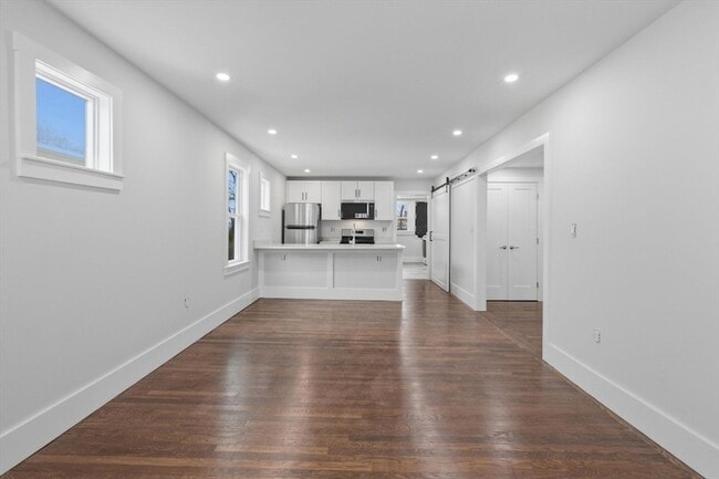 Photo - 18 Ronan St Unit 2