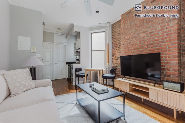 Photo - 246 Mott St Unit SI FL3-ID1571