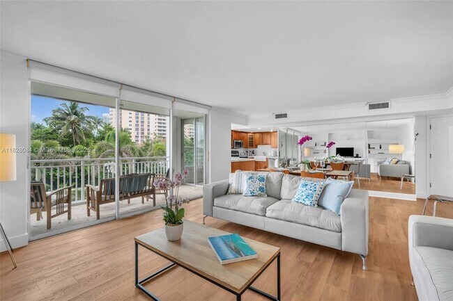 Photo - 611 Ocean Dr Unit 3E