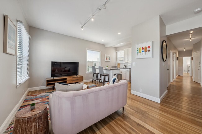 Photo - 2226 North Point St Unit FL3-ID379185P