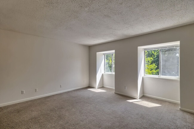 Photo - The Farrington