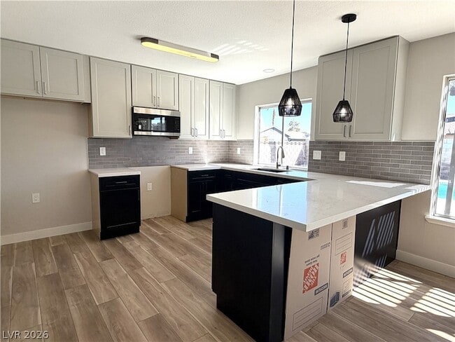 Photo - 5629 Caladonia Ave
