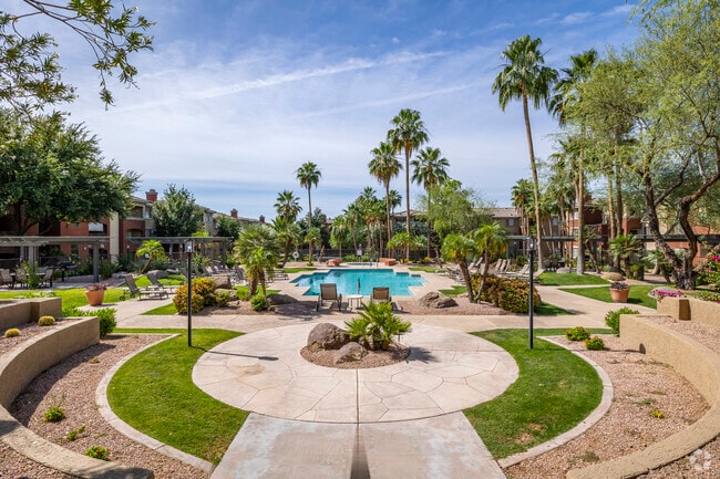 Swimming Pool - Red Rox Villas