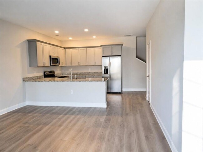 Photo - 153 Towne Villas Dr