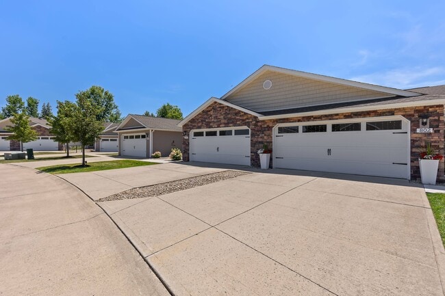 Photo - Redwood Marysville Milford Avenue