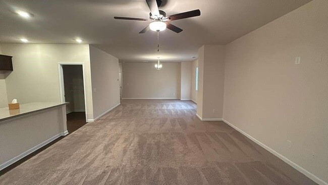 Photo - 105 Berry Dr