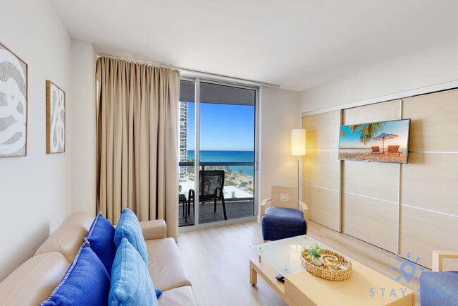 Photo - 18683 Collins Ave Unit ID1227259P