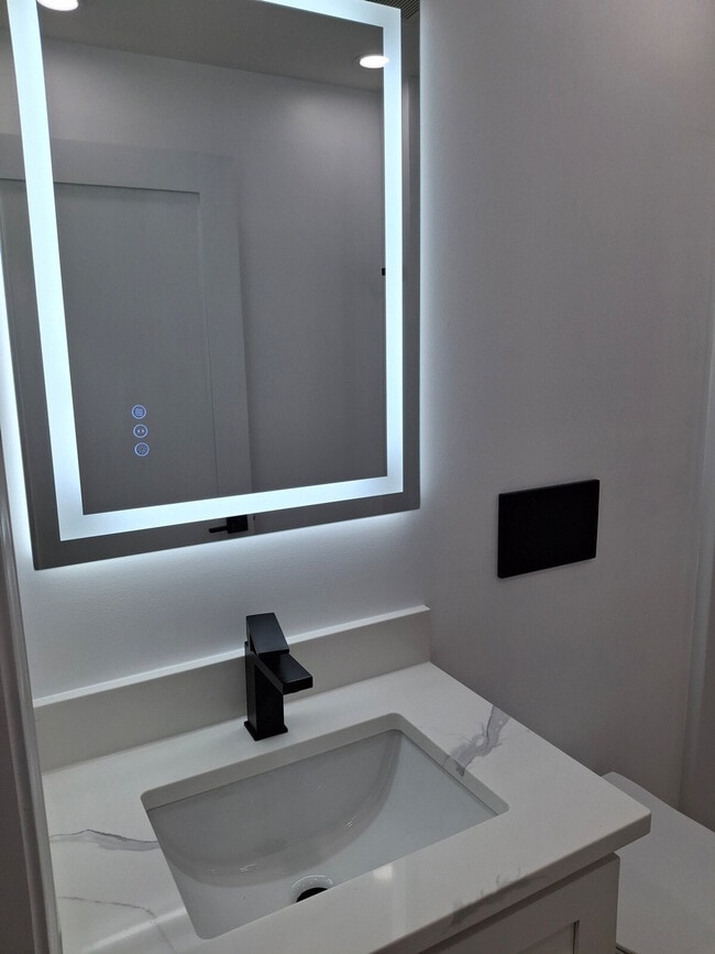 Photo - 919 Atwells Ave Unit SI ID1373632P