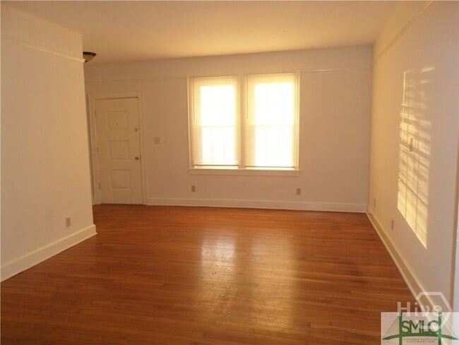 Photo - 141 Rommel Ave