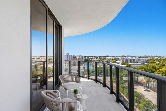 Photo - 7144 Byron Ave Unit SI ID1459750P