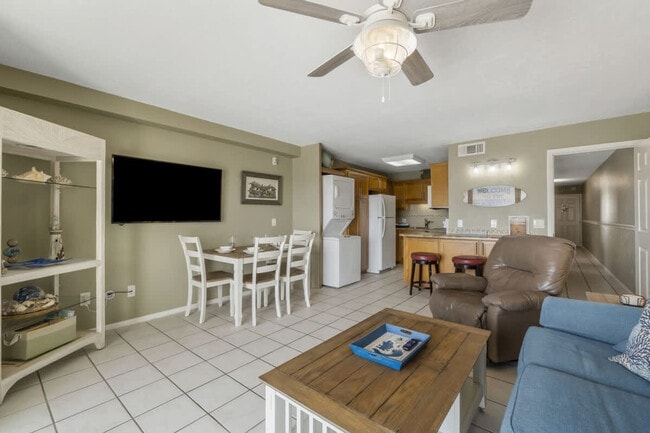 Photo - 8743 Thomas Dr Unit FL11-ID1354932P