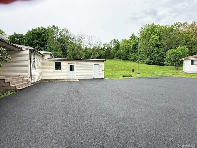 Photo - 19 Quartz Ln Unit 2