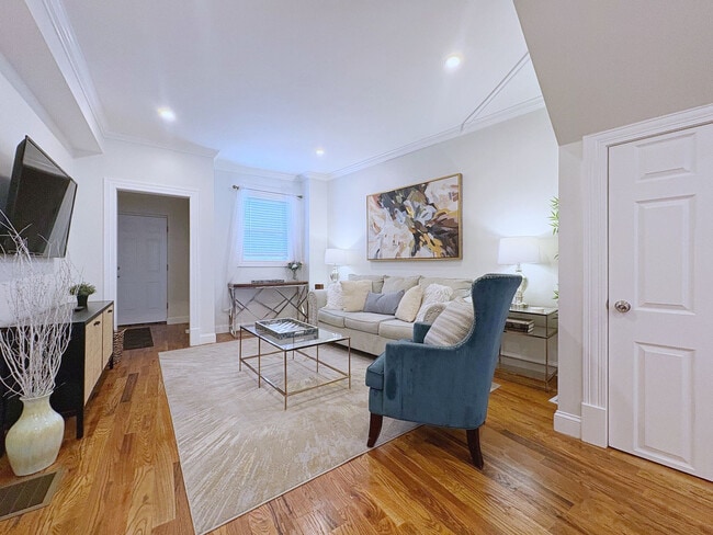Photo - 16 Leamington Rd Unit SI ID1586662P