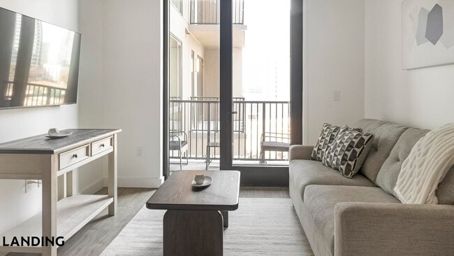 Building Photo - 1007 S Mint St Unit 813