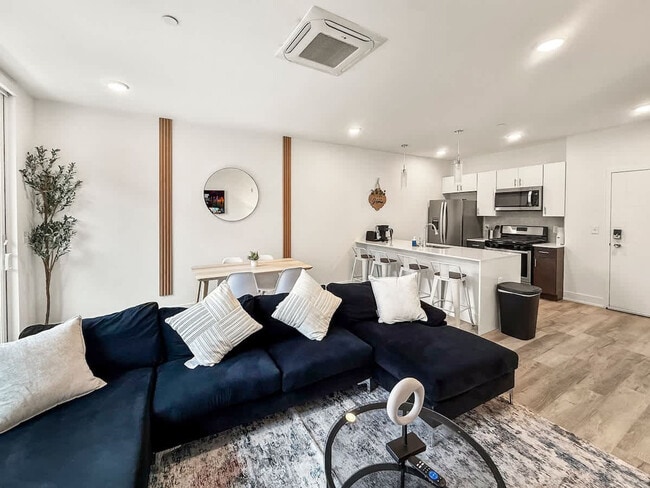 Photo - 1214 N American St Unit ID1075583P