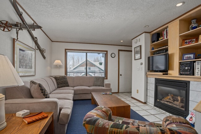 Building Photo - 1710 Saddle Creek Ct Unit SI FL3-ID1564295P