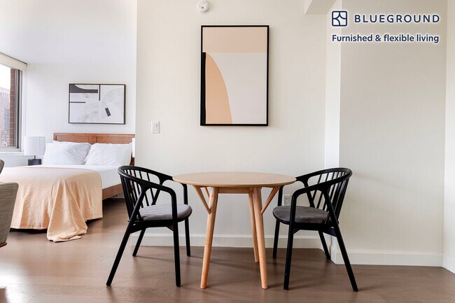 Photo - 561 10th Ave Unit FL12-ID2085