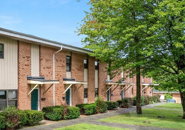 Building Photo - Liberty Manor Apartments