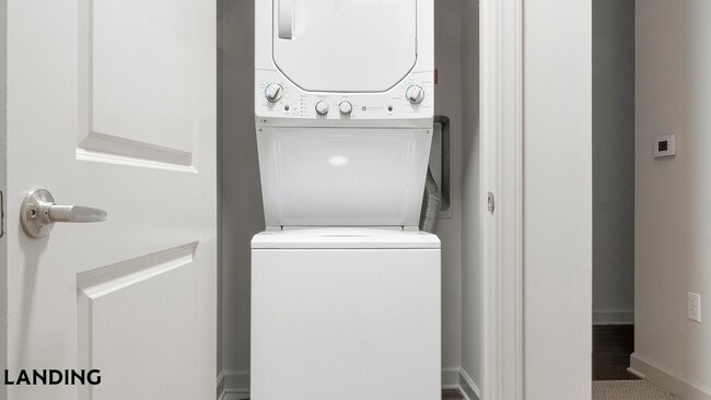 Photo - 2420 Peachtree Rd NW Unit 1114