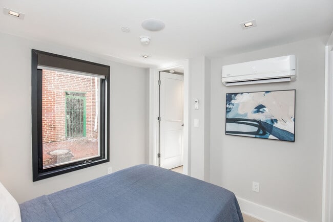 Photo - 1511 Kingman Pl NW Unit SI ID1587684P