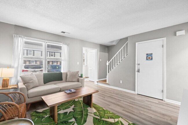 Photo - 405 13th Ave S Unit SI ID1459976P