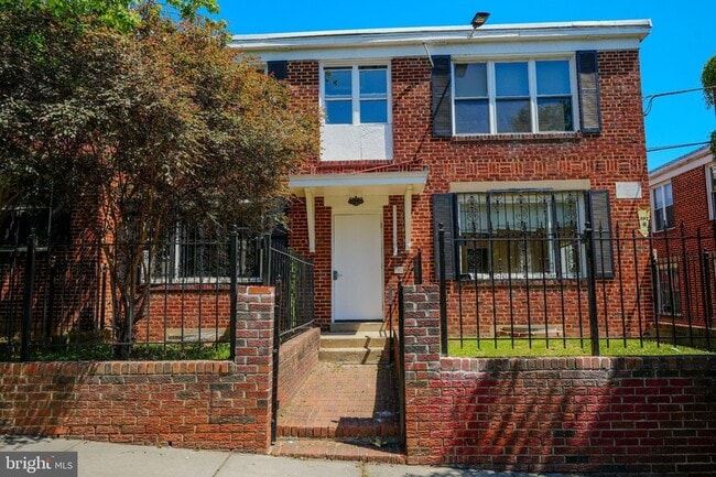Building Photo - 59 Galveston Pl SW Unit 4
