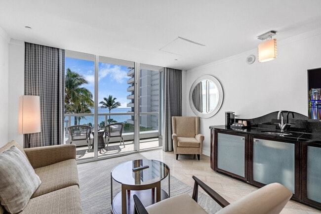 Photo - 12 Collins Ave Unit SI FL7-ID1540558P