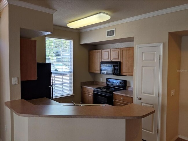 Photo - 5570 Rosehill Rd Unit 102