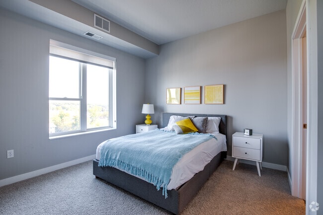 Interior Photo - Hello Apartments