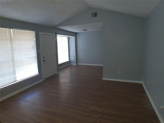 Photo - 15914 Willbriar Ln