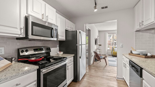 Photo - Perimeter 5550