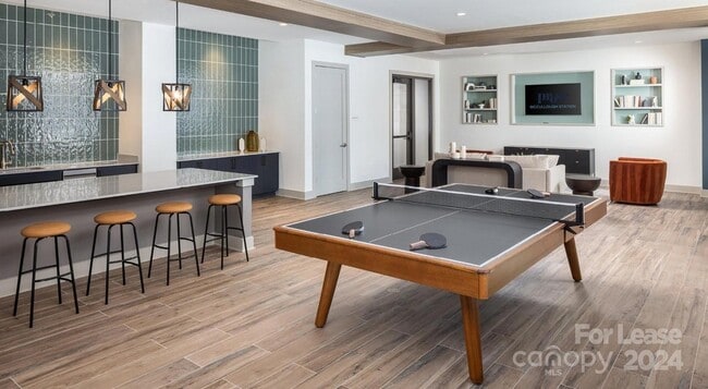 Photo - 8424 N Tryon St Unit B1