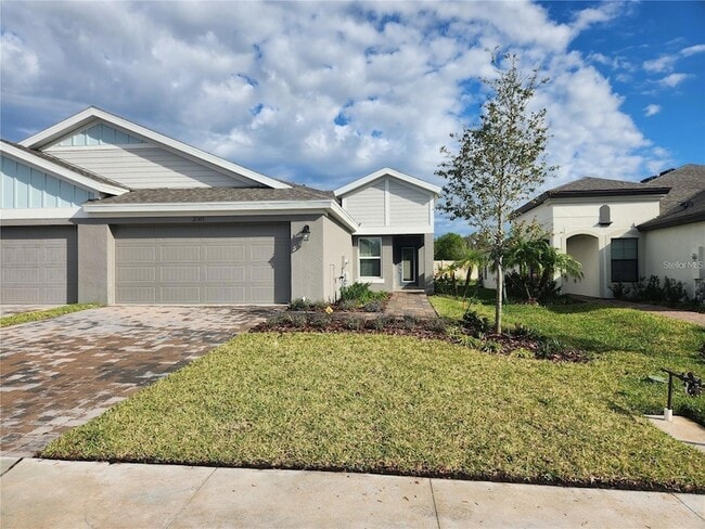 Building Photo - 12569 Oak Hill Way