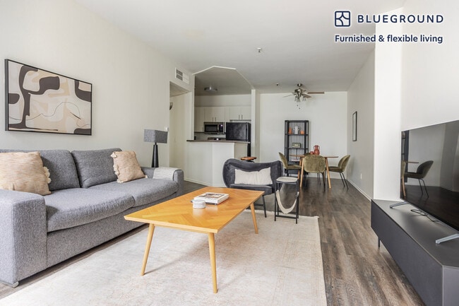 Photo - 1443 N Fuller Ave Unit FL2-ID1345