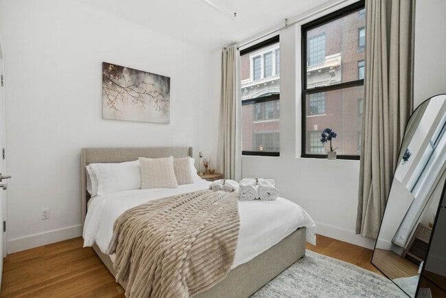 Photo - 517 W 45th St Unit SI FL4-ID1225955P