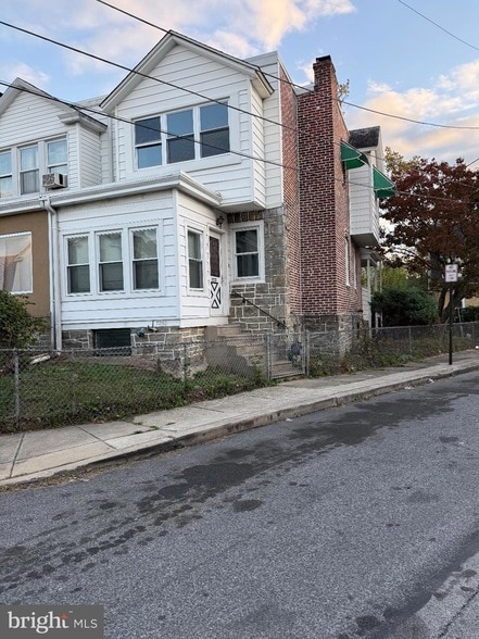 Photo - 7250 Radbourne Rd