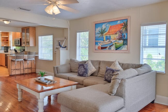 Building Photo - 3018 Gulf Dr Unit SI ID1591365P