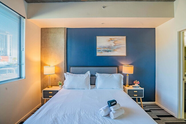 Photo - 333 E Roosevelt St Unit ID1263183P