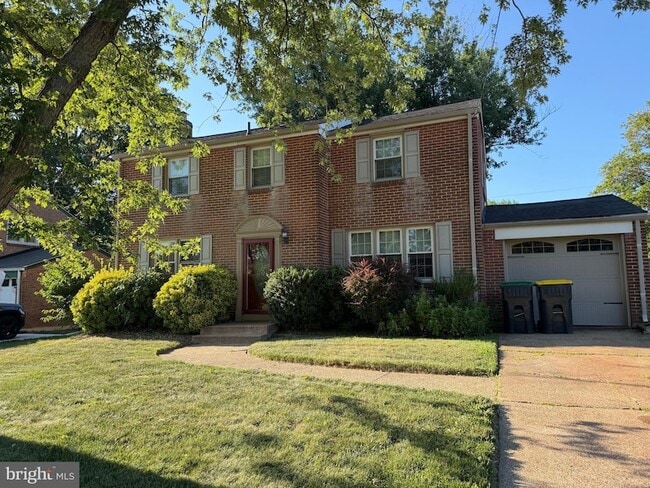 Building Photo - 114 Alders Dr