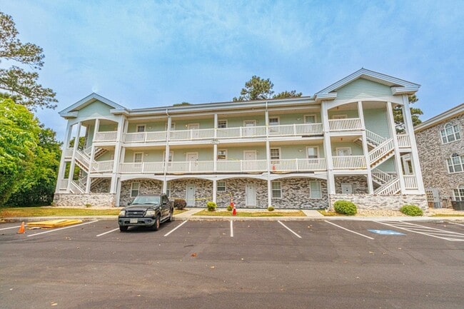 Building Photo - 4627 Wild Iris Dr Unit 26103