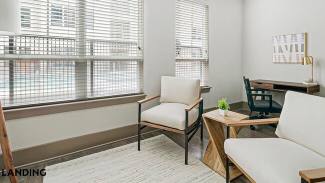 Building Photo - 155 Birdsall St Unit 142