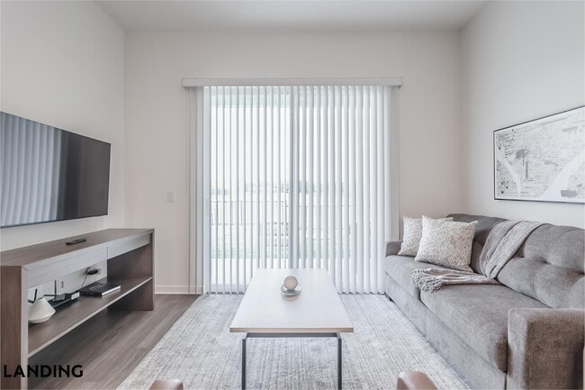 Photo - 515 Corso Ln Unit 720