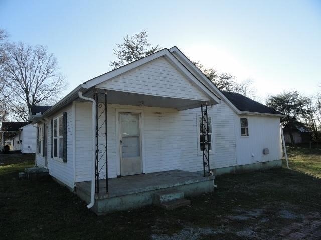 Building Photo - 1319 Searcy St