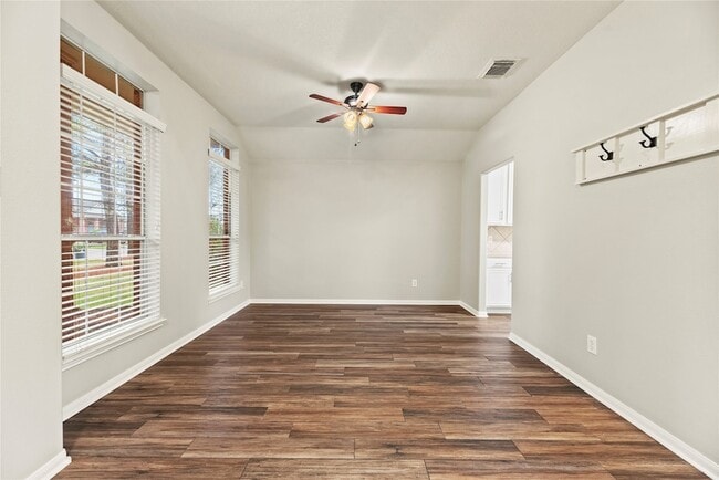 Photo - 9910 Pine Flats Dr