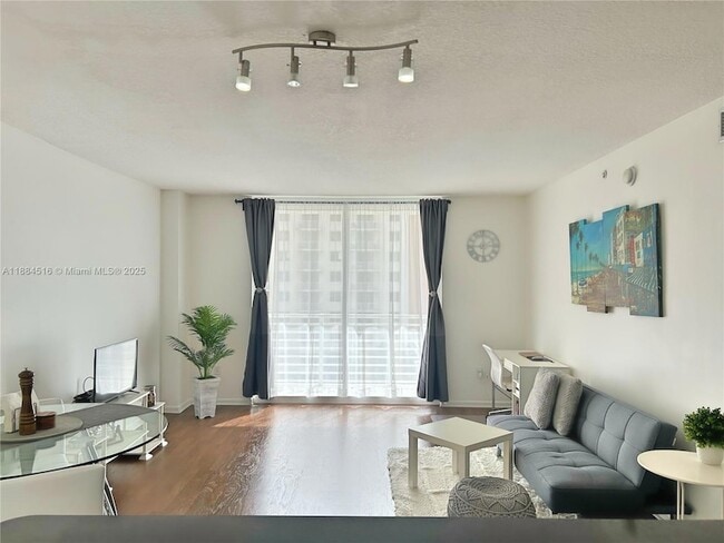 Photo - 18800 NE 29th Ave Unit 830