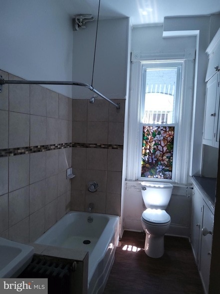 Photo - 2816 St Paul St