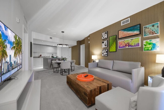 Building Photo - 4111 S Ocean Dr Unit FL25-ID1022175P