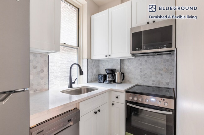 Photo - 77 Barrow St Unit SI FL2-ID2109