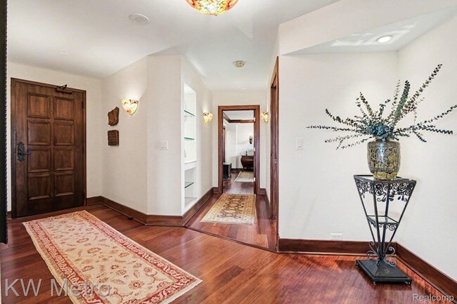 Photo - 5000 Town Center Unit 2906