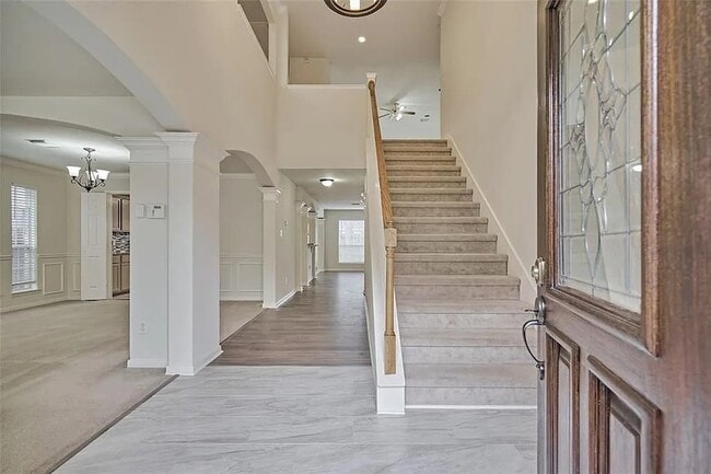 Photo - 511 Elm Ridge Dr